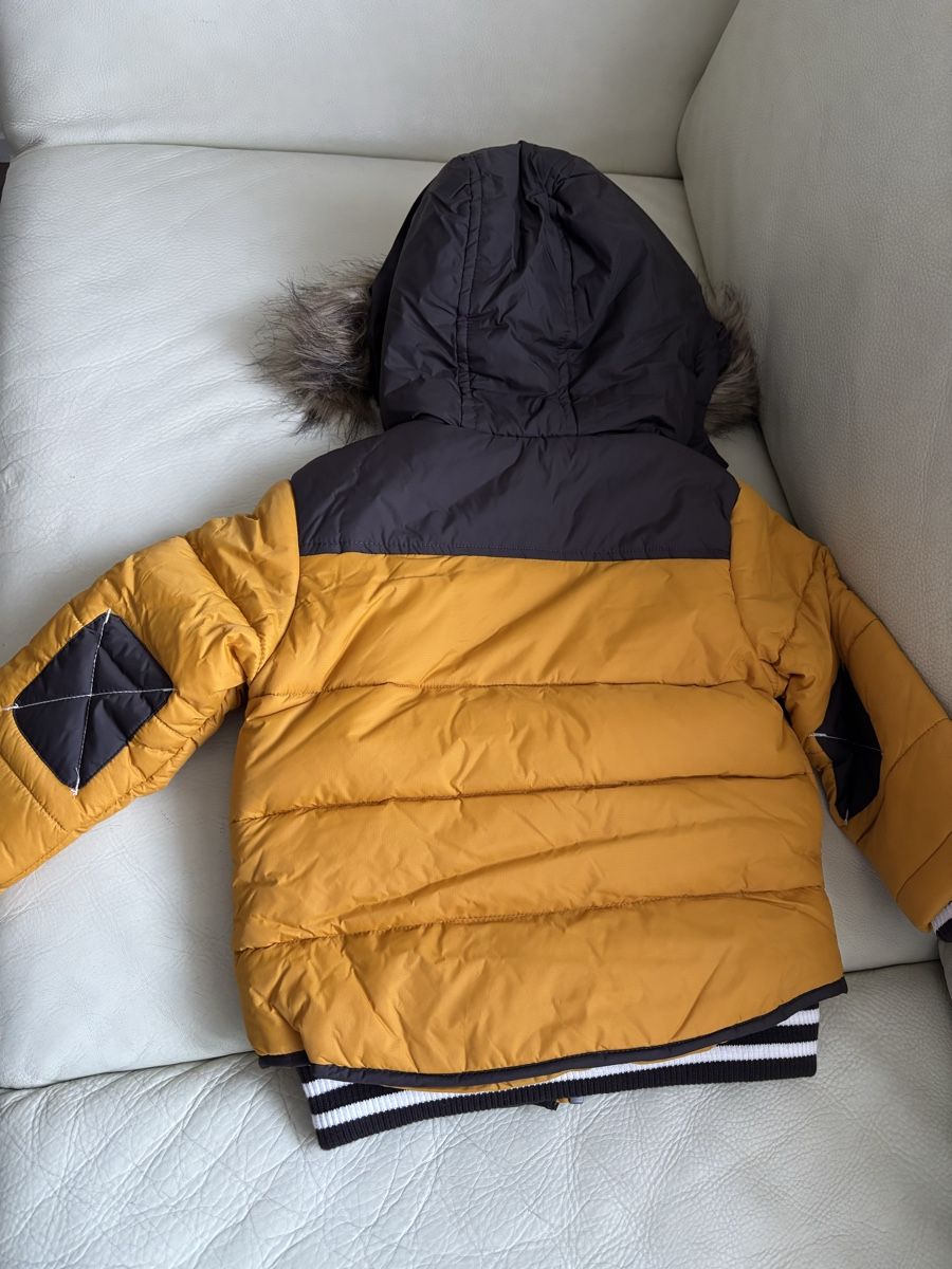 H&M Vestes & Manteaux: Jacke – D'occasion à Wichtrach par oem_7glc 1