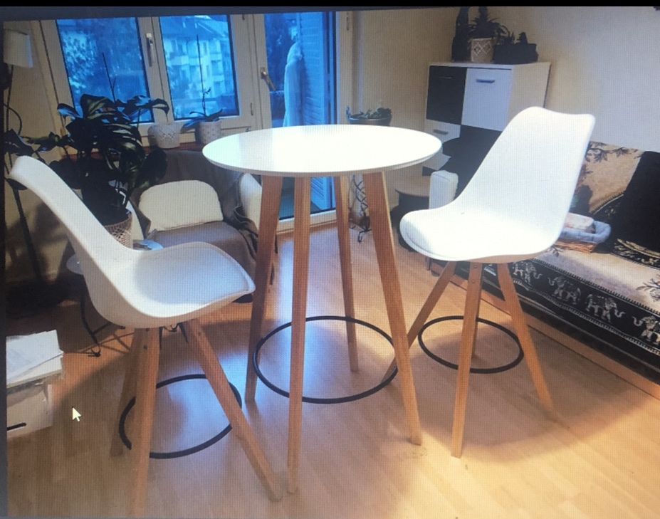 Set di tavolo e panche: Bartisch Set /Bartisch+2 Barstühle – Usato da Olten venduto da Lara1967