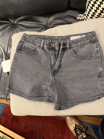 Vero Moda Jeans Shorts, grau, Gr. S, Sommer-Look!