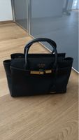 Elegante schwarze Guess Handtasche