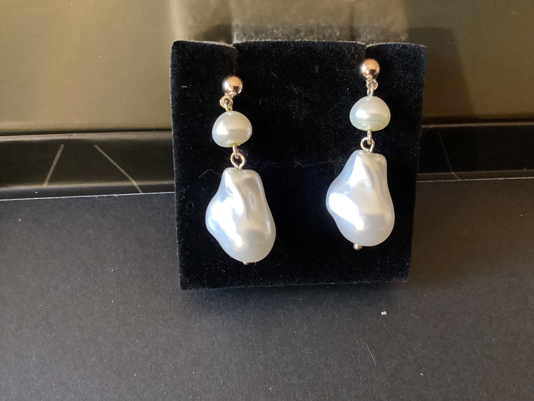 Orecchini pendenti & Orecchini a lobo: Boucles d’oreilles – Usato da fribourg venduto da iris18 5