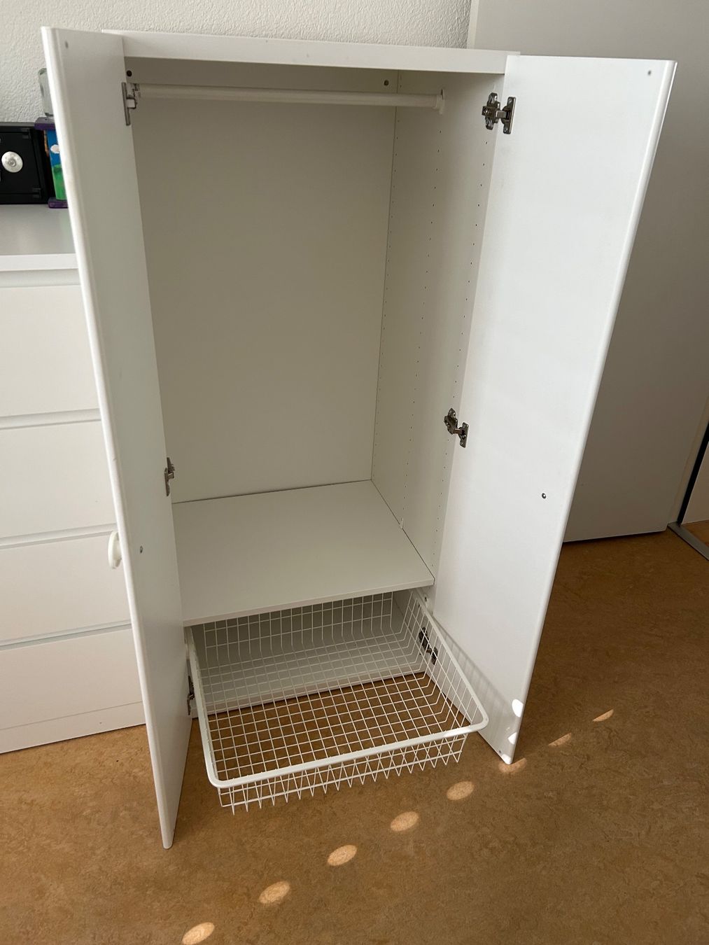 Ikea Armoires: Kinder Kleiderschrank – D'occasion à Greifensee par Kgao 3