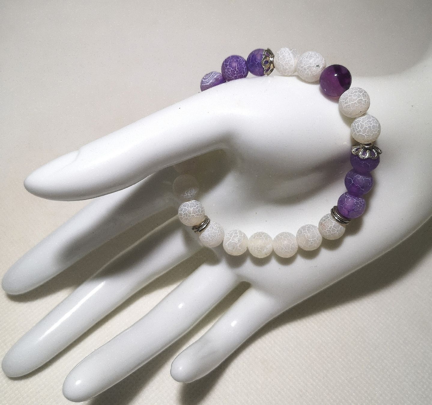 Bracciali & Braccialetti: weiss-violette Steinarmk. - Spendenaktion – Nuovo (secondo la descrizione) da Unterkulm venduto da Nachtigall 5