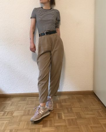 pantalon dans le style des années 80