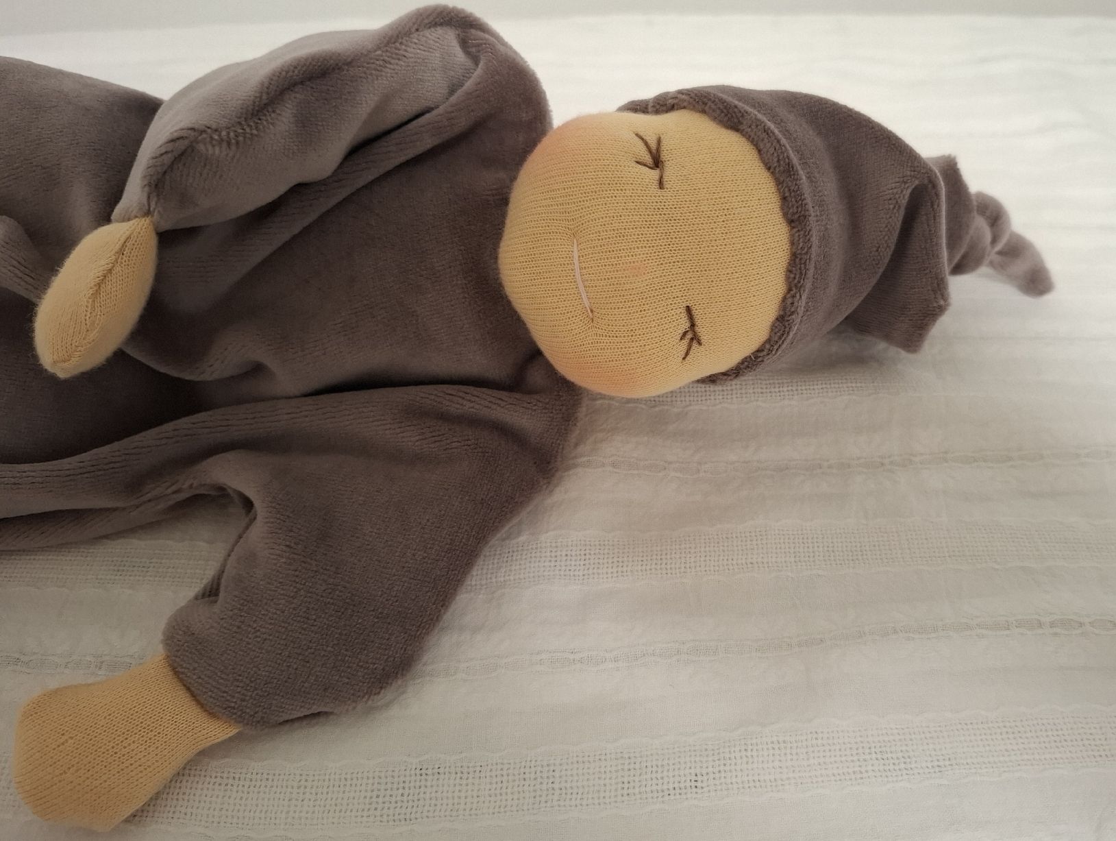 Bambole: Stoffpuppe Lampi nach Waldorf Art – Nuovo (secondo la descrizione) da Port venduto da elarte 2