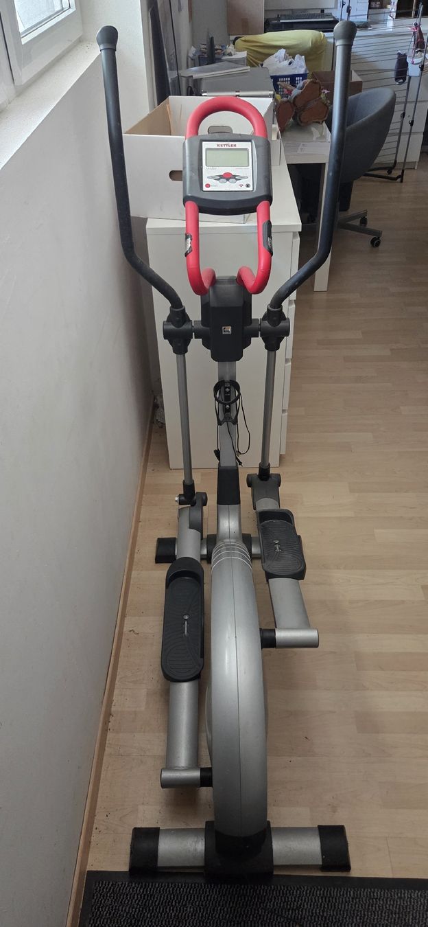 Kettler Hometrainer: Kettler Mondeo Crosstrainer – Defekt aus Oberentfelden von bami1373