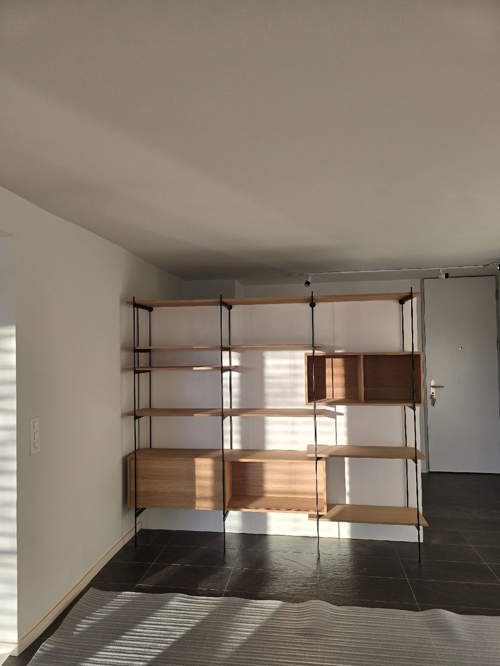 Bolia Scaffali: Bolia ROD Wandregal – Usato da Basel venduto da mar_bkf2