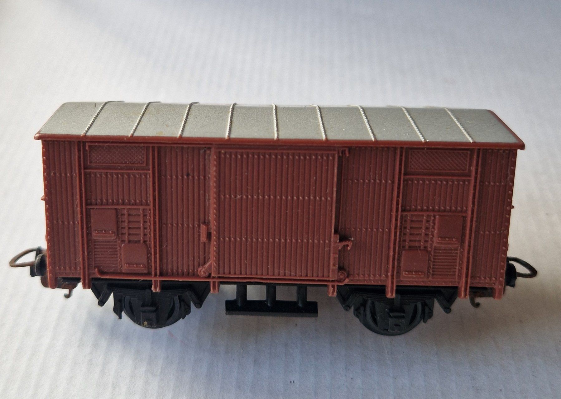 Lima Modellini di ferrovie: Lima Express E880, Vintage Modelleisenbahn Set, Spur H0 – Usato da Nänikon venduto da kriki 6