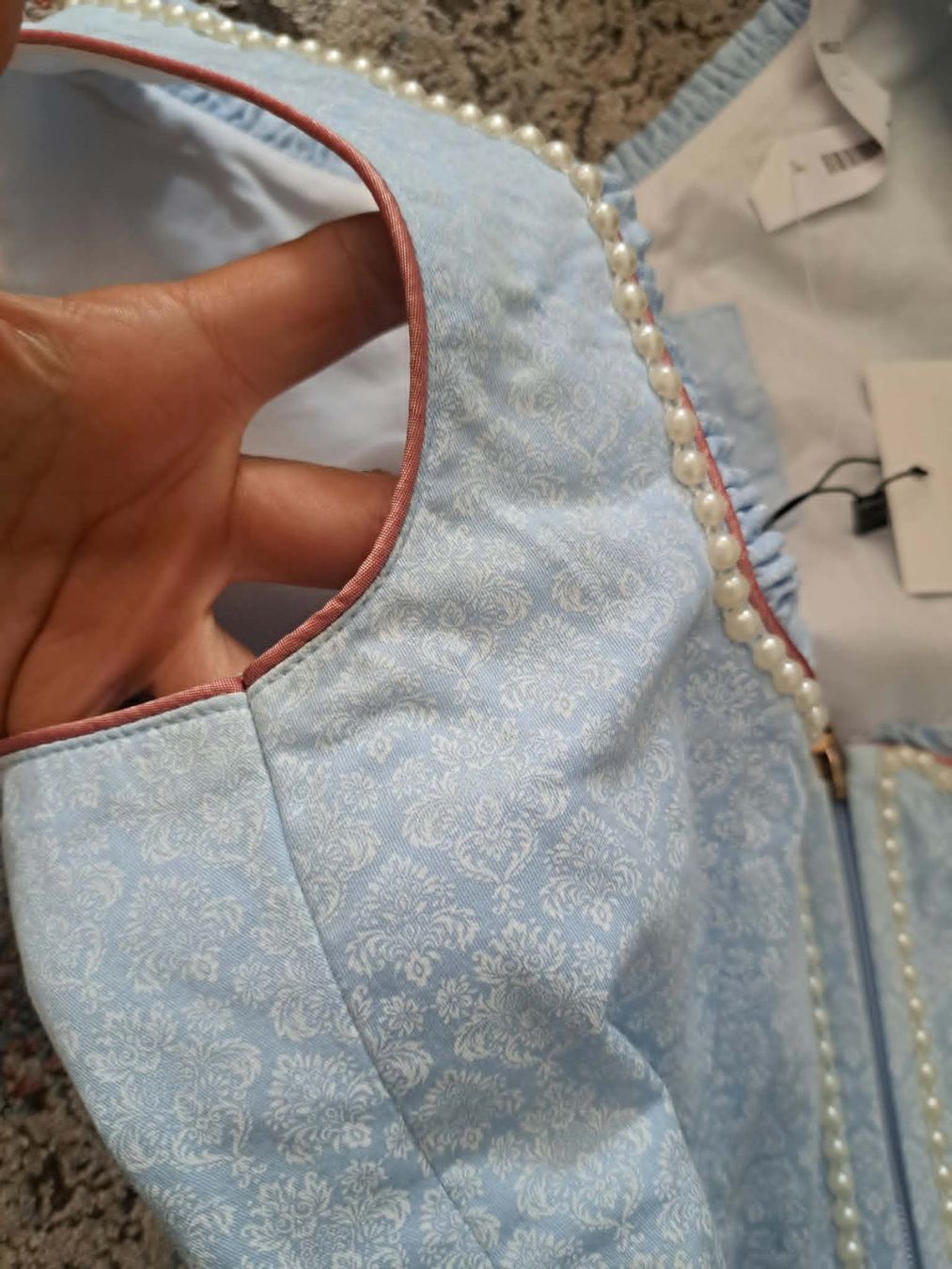 Kleider: Limebrry Dirndl hellblau Grösse 36 – Gebraucht aus Saas Grund von IvanaXY 7