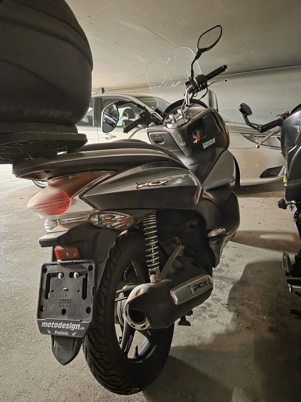Honda Strada: Honda PCX 125 Roller – Difettoso da Basel venduto da hol_f87m 3
