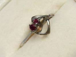Vintage Silberring mit Rubin Steinen, Grösse 52/16.6mm