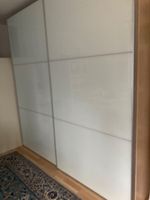 Grosser Schiebetürenschrank mit viel Stauraum, Top Zustand!