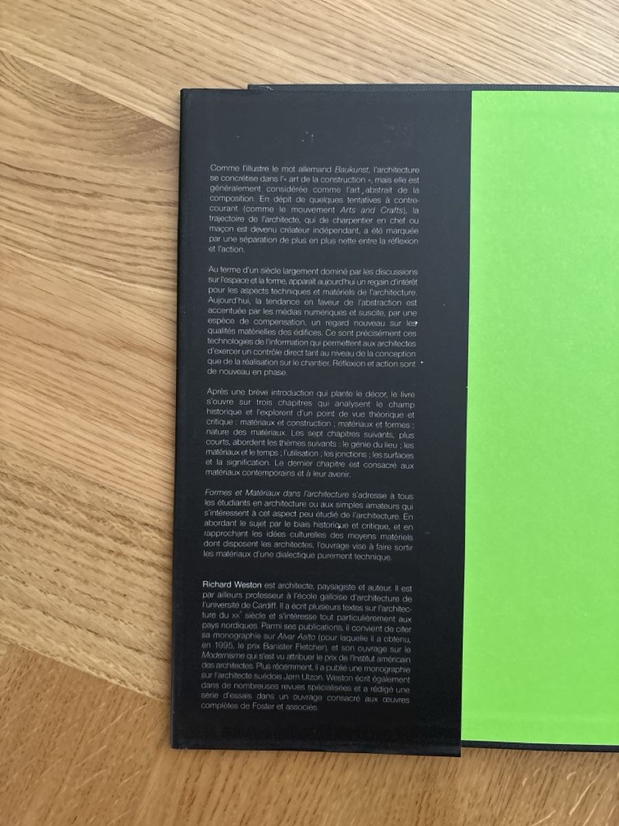 Libri: Forme et matériaux dans l‘architecture  – Usato da Zürich venduto da valerio31 1