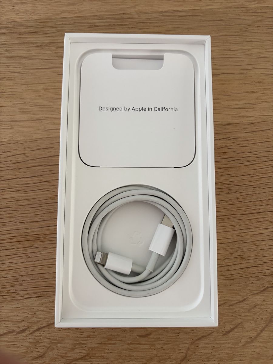 Apple Handys / Smartphones: 1 iPhone 12**64GB**Black** – Gebraucht aus Volketswil von Car6 5