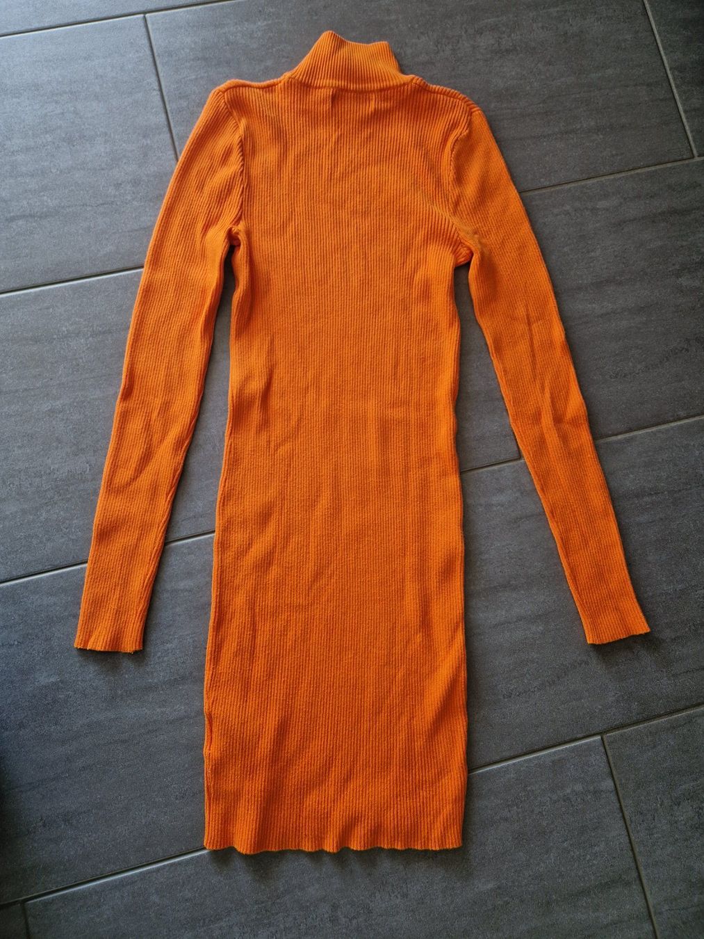 Vestiti: FB Sister kleid orange gr. L – Usato da Mezzovico venduto da maemy 3