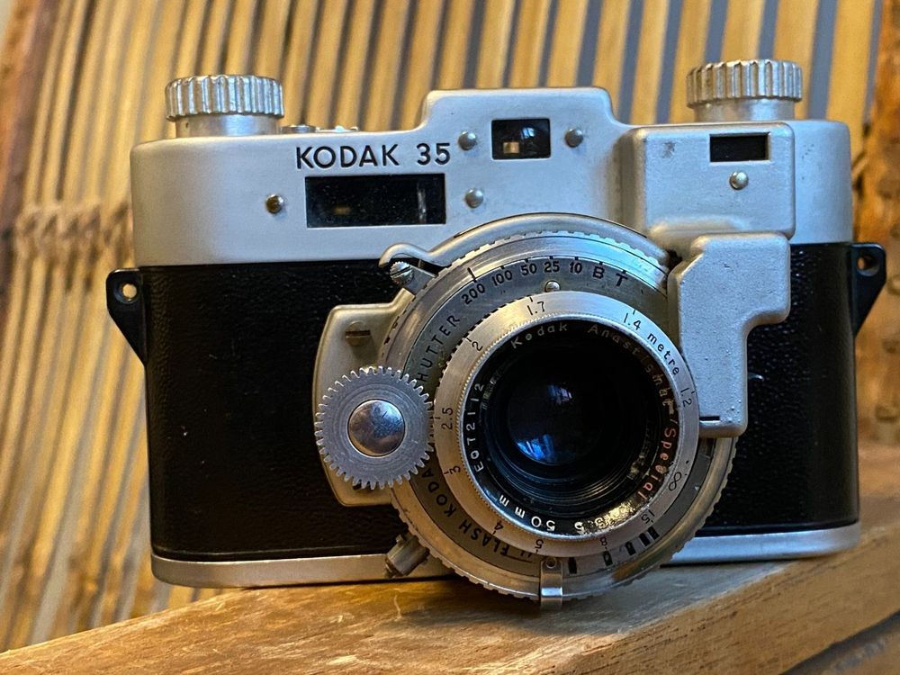 Appareil photo argentique ancien Kodak 35 RF 50 mm 3.5