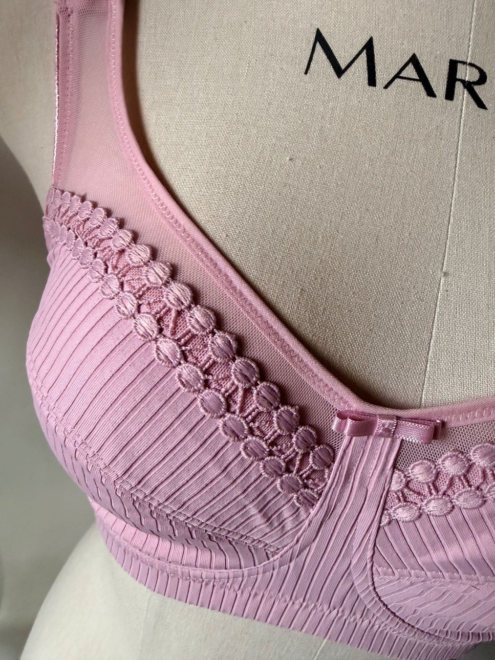 Lascana Altra biancheria intima: LASCANA, Soft-BH, Grösse 95C, Farbe Rosa – Nuovo e nell'imballaggio originale da Rudolfstetten venduto da gst_g7xl 1