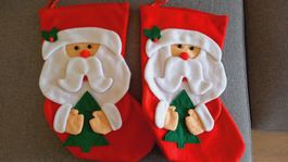 2x Santa Claus Säckli/Stiefel zum Aufhängen