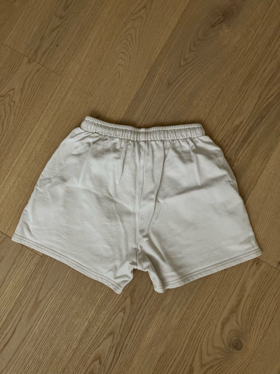 Pantalons: Miaki Shorts – D'occasion à Zürich par pac_qxb7 1