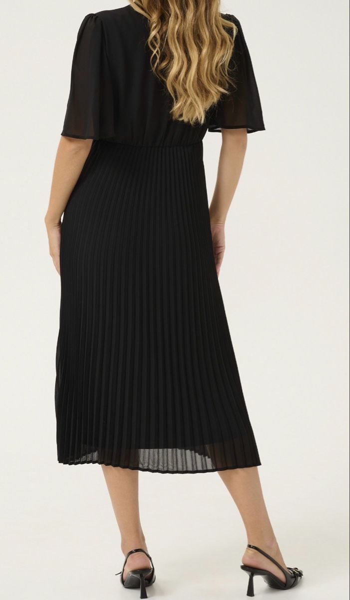 Vestiti: Kleid schwarz, Culture, Gr. L – Usato da Bonstetten venduto da Tscat 7
