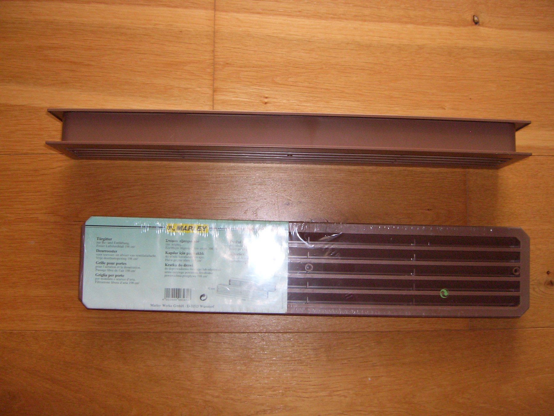 Ventilazione: 2 LÜFTUNGSGITTER  PVC  BRAUN – Usato da Tann venduto da elolecig