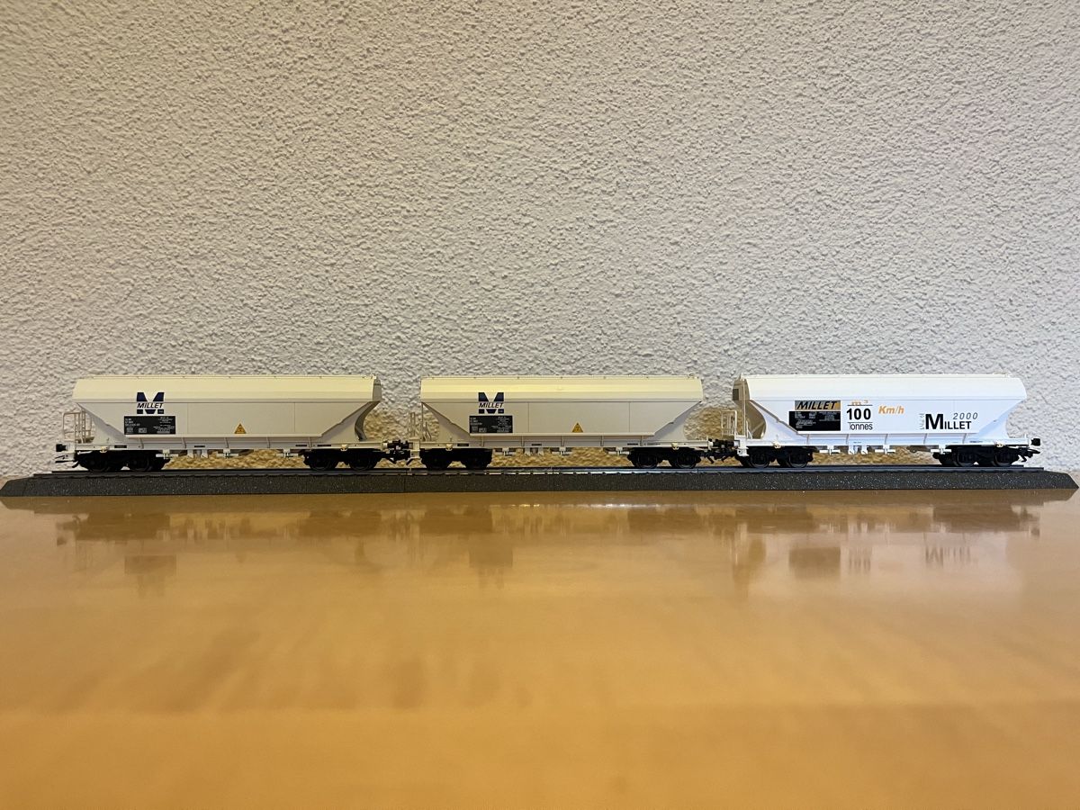 Märklin Modellini di ferrovie: Märklin 46323 - Millet Silowagen-Set – Usato da Rümlang venduto da Snejser 2