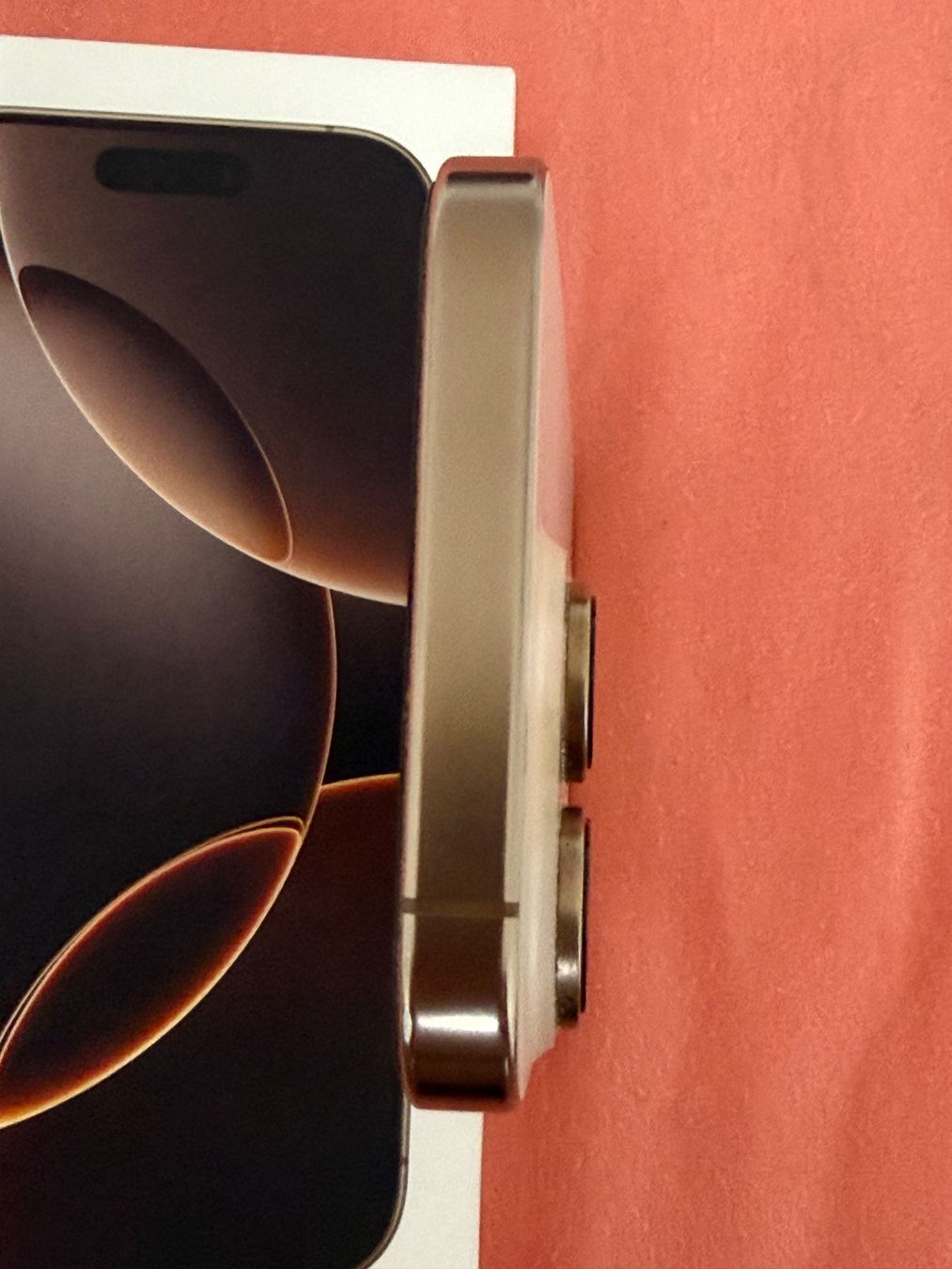 Apple Telefoni cellulari / Smartphones: iPhone 16 Pro 128GB Gold – Usato da Blonay venduto da IGORN 6