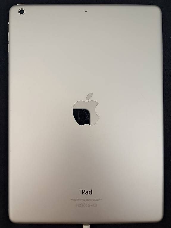 Apple Tablet PC: Ipad Air 1º Gen – Usato da Tenero venduto da Gurkasia 1