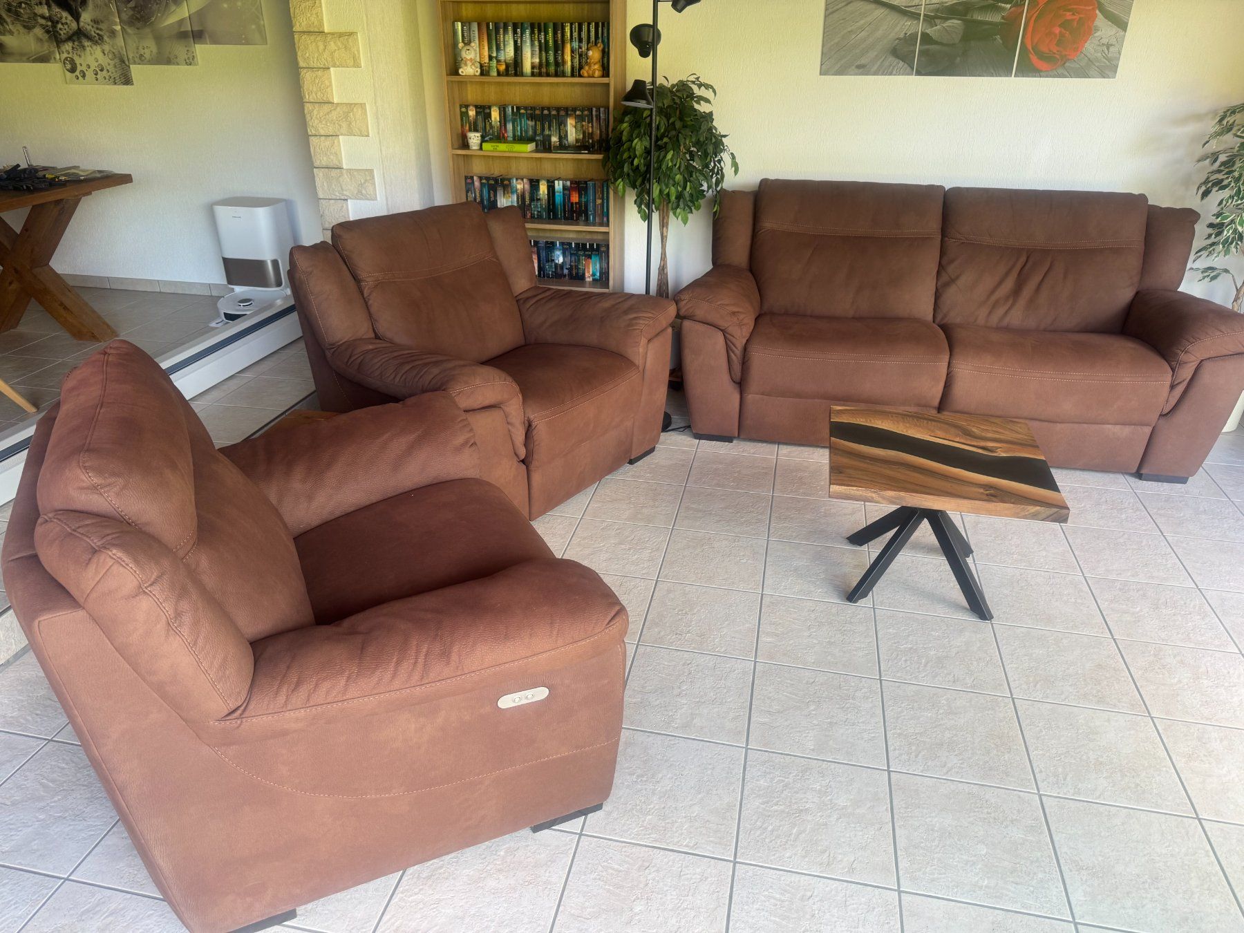 Conforama Divani: Polstergruppe ab 1.- – Usato da Oberentfelden venduto da Keppo7