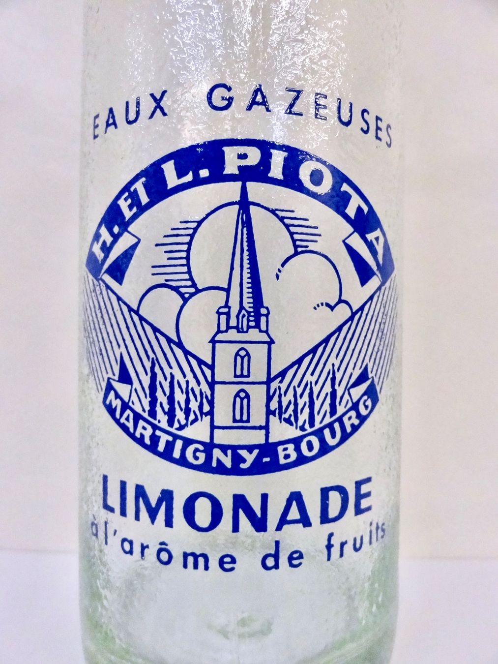 Gläser, Krüge & Flaschen: alte Flasche LIMONADE PIOTA MARTIGNY 1957 – Gebraucht aus Kerzers von Flaschenposten 3