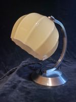 Lampe de chevet Art déco, opaline/laiton nickelé, année 30