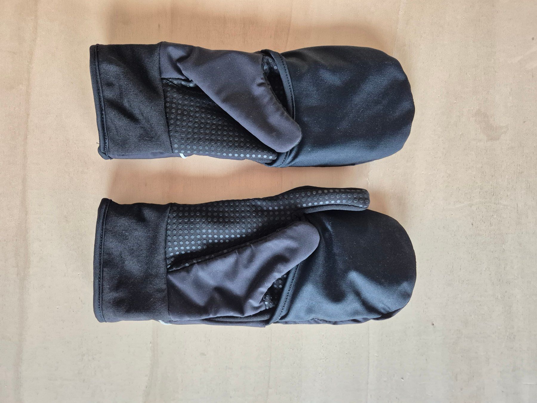Guanti & manicotti: Smartwool - Active Fleece Wind Mitten - Handschuhe Black (M) – Nuovo (secondo la descrizione) da Sargans venduto da Gkohler0