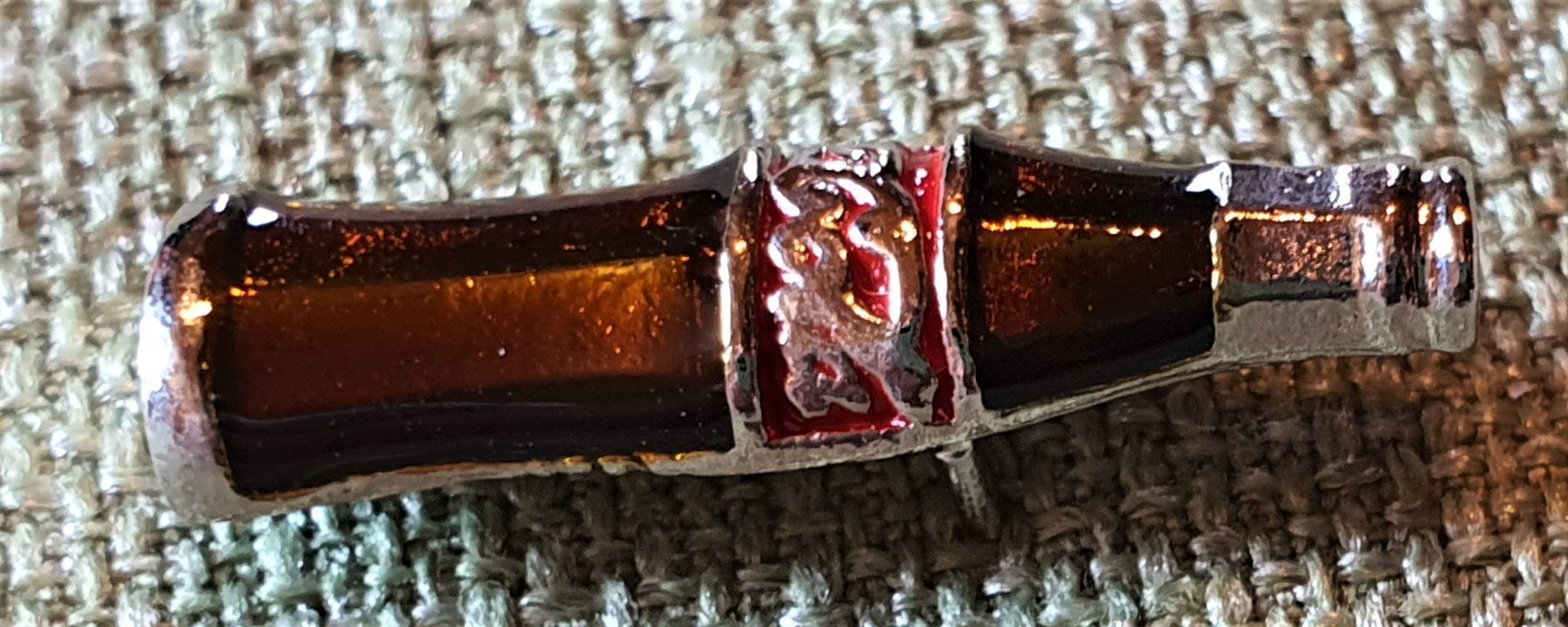 Coca-Cola Placchette & Badge: M171 - 3D Pin 1/2 Coca Cola Flasche – Usato da Reinach BL venduto da Boston-Verkauf 1