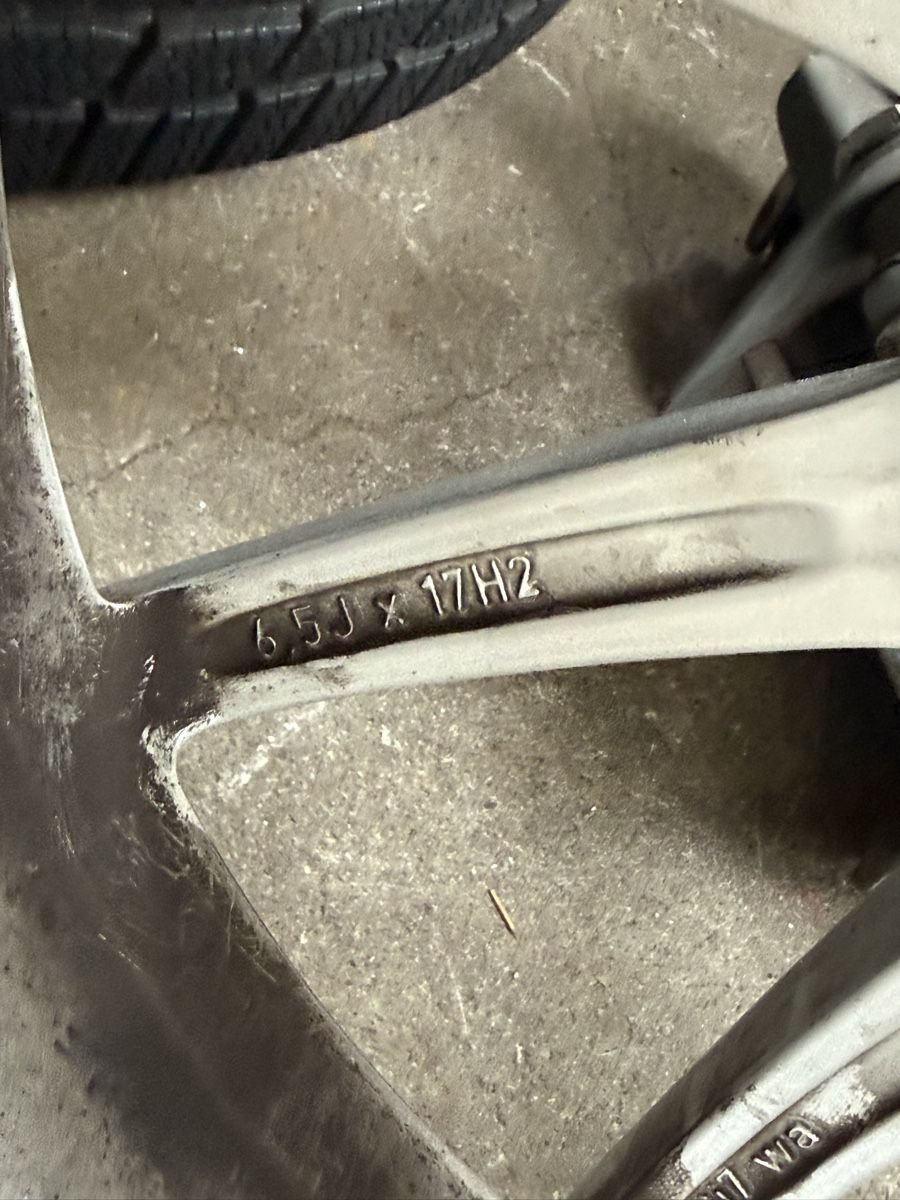 Pneumatici & Ruote complete: Mercedes Kompleträder – Usato da Hägglingen venduto da Disbelief 3