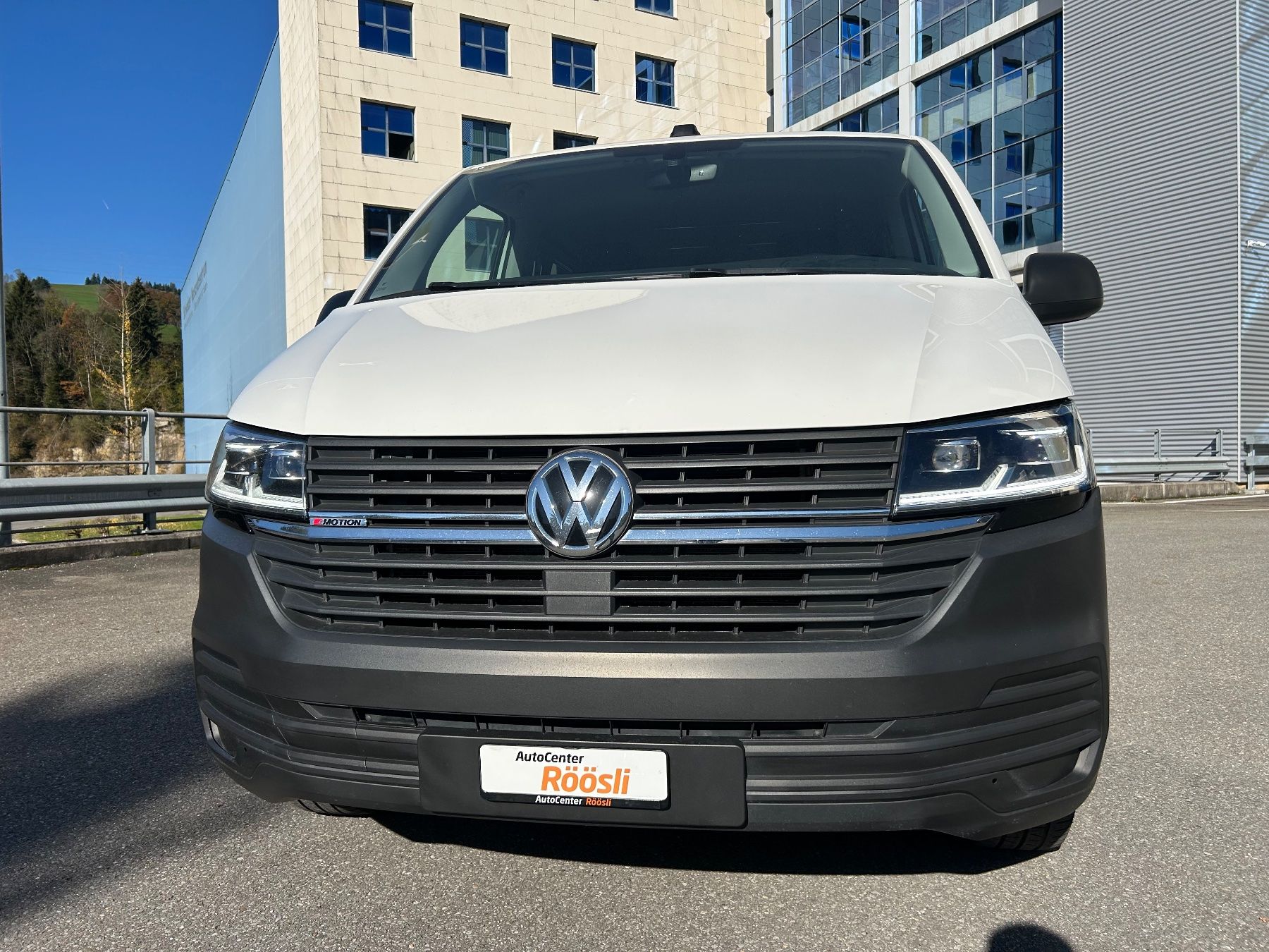 VW Veicoli commerciali: VW T6.1 4x4 2.0 TDI 4Motion – Usato da Hasle LU venduto da Mroeoesli0