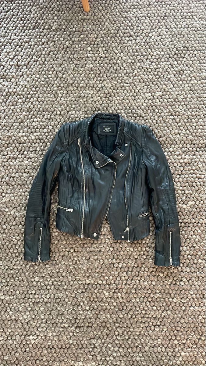 Zara Jacken: Coole, gebrauchte Lederjacke von Zara - Grösse M – Gebraucht aus Hedingen von sam_vks6