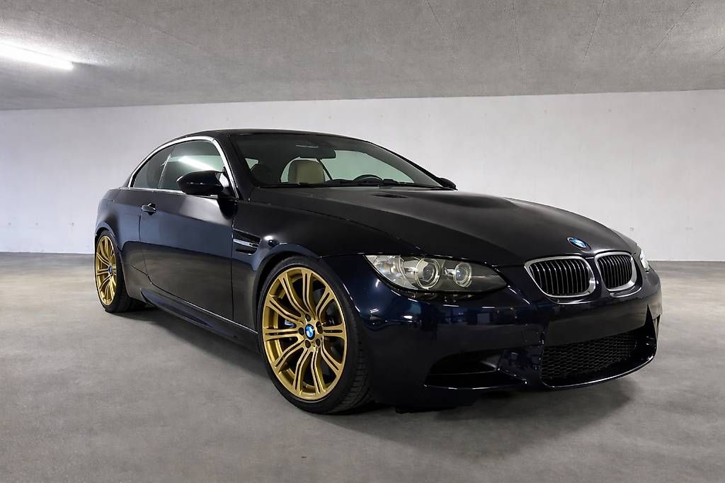 Autos: BMW M3 V8 E93 Handschaltung ab MFK und Service – Gebraucht aus Zug von Pmisko 1