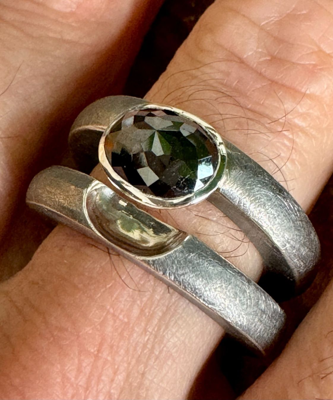 Anelli: Riesengrosser - echter, hochwertiger schwarzer Diamant-Ring! – Nuovo e nell'imballaggio originale da Jona venduto da Herzschmiede 2