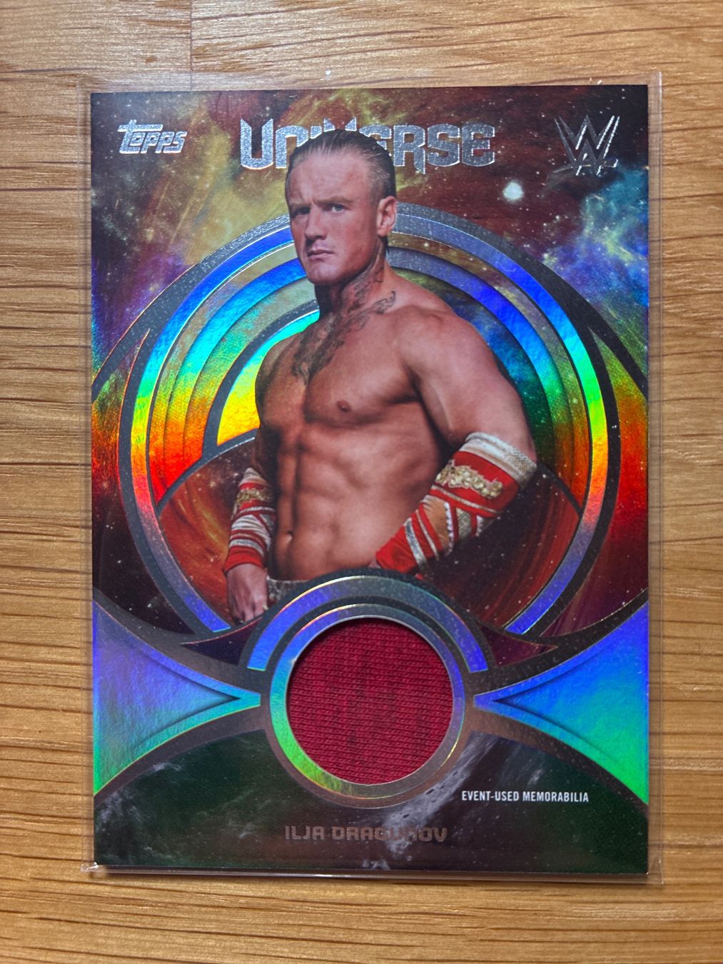 Topps Carte collezionabili: Topps Universe WWE Ilja Dragunov Patch – Usato da Wangenried venduto da Garagara