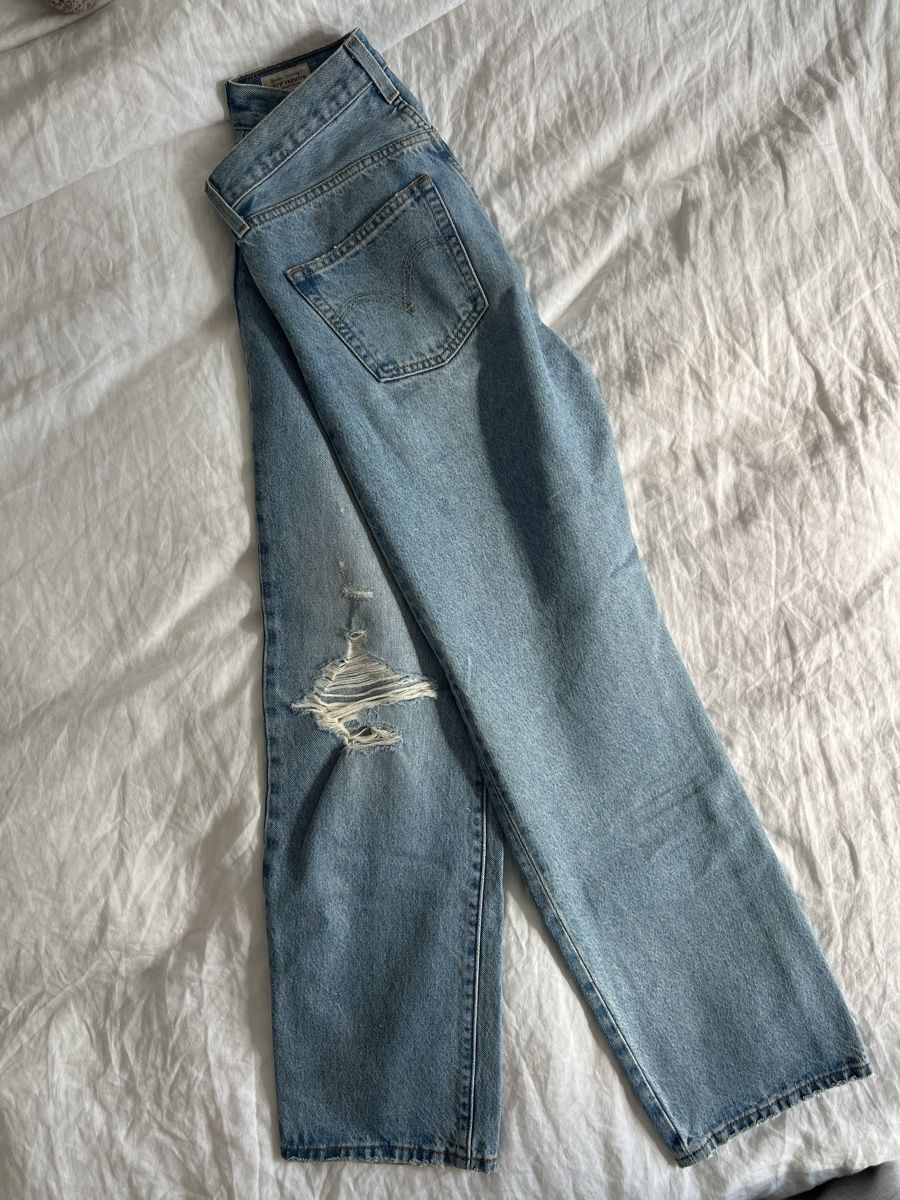 Levi's Jeans: Levi‘s W25 L30 – Usato da Zürich venduto da TinaRozic