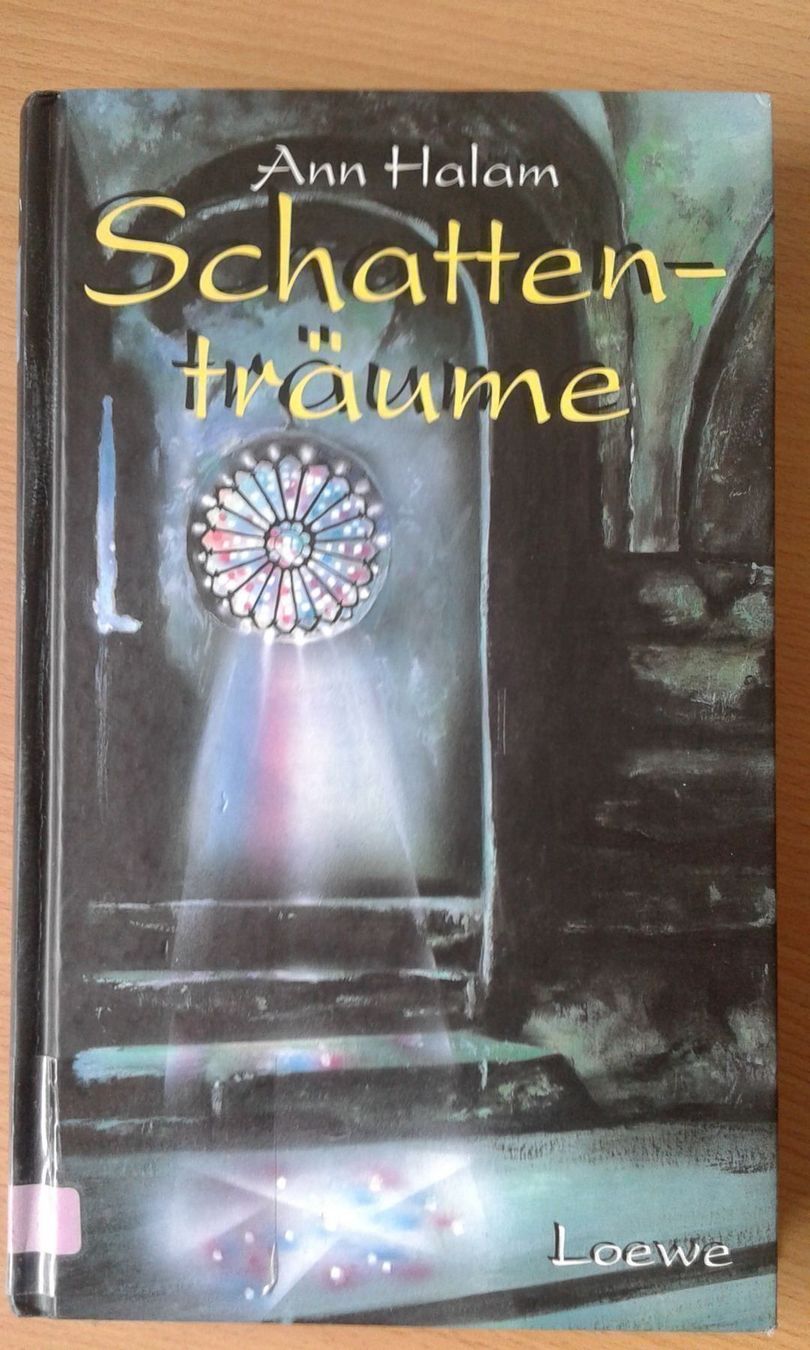 Libri: Ann Halam Schattenträume – Usato da Basel venduto da Alacant
