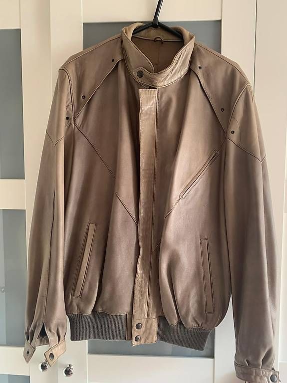 Giacche: Beige "Biker" Lederjacke (echtes Leder) – Usato da Belp venduto da mia_5cm6