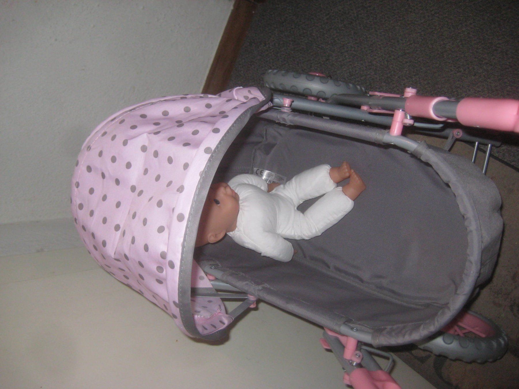 Puppenwagen: PUPPEN  WAGEN  MIT  PUPPE – Gebraucht aus Uster von flocke1 2