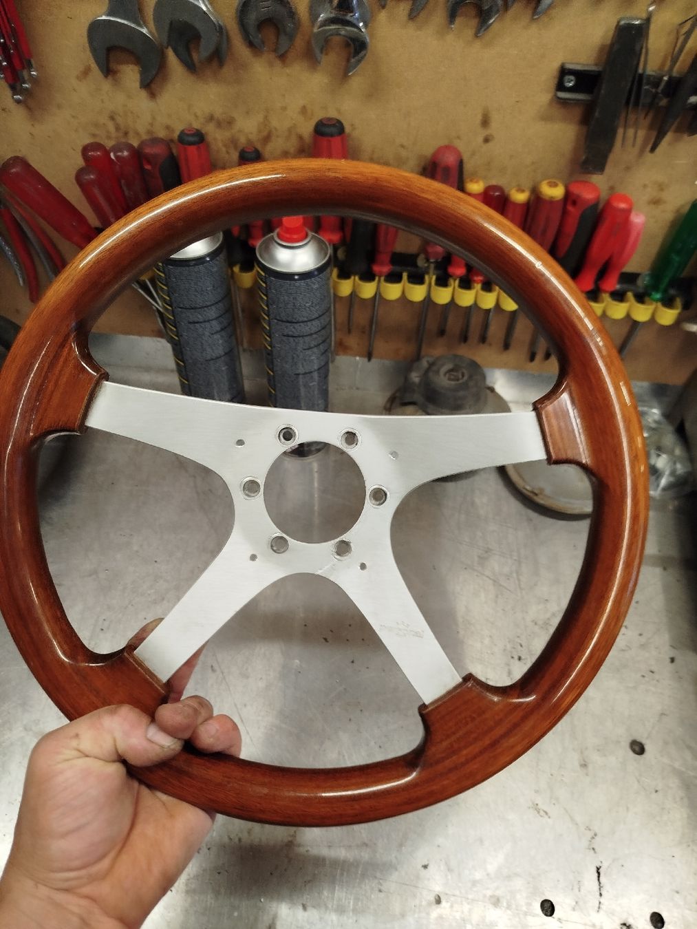Toutes les pièces auto: Volant bois Personal – D'occasion à Flanthey par Unforgiven 1