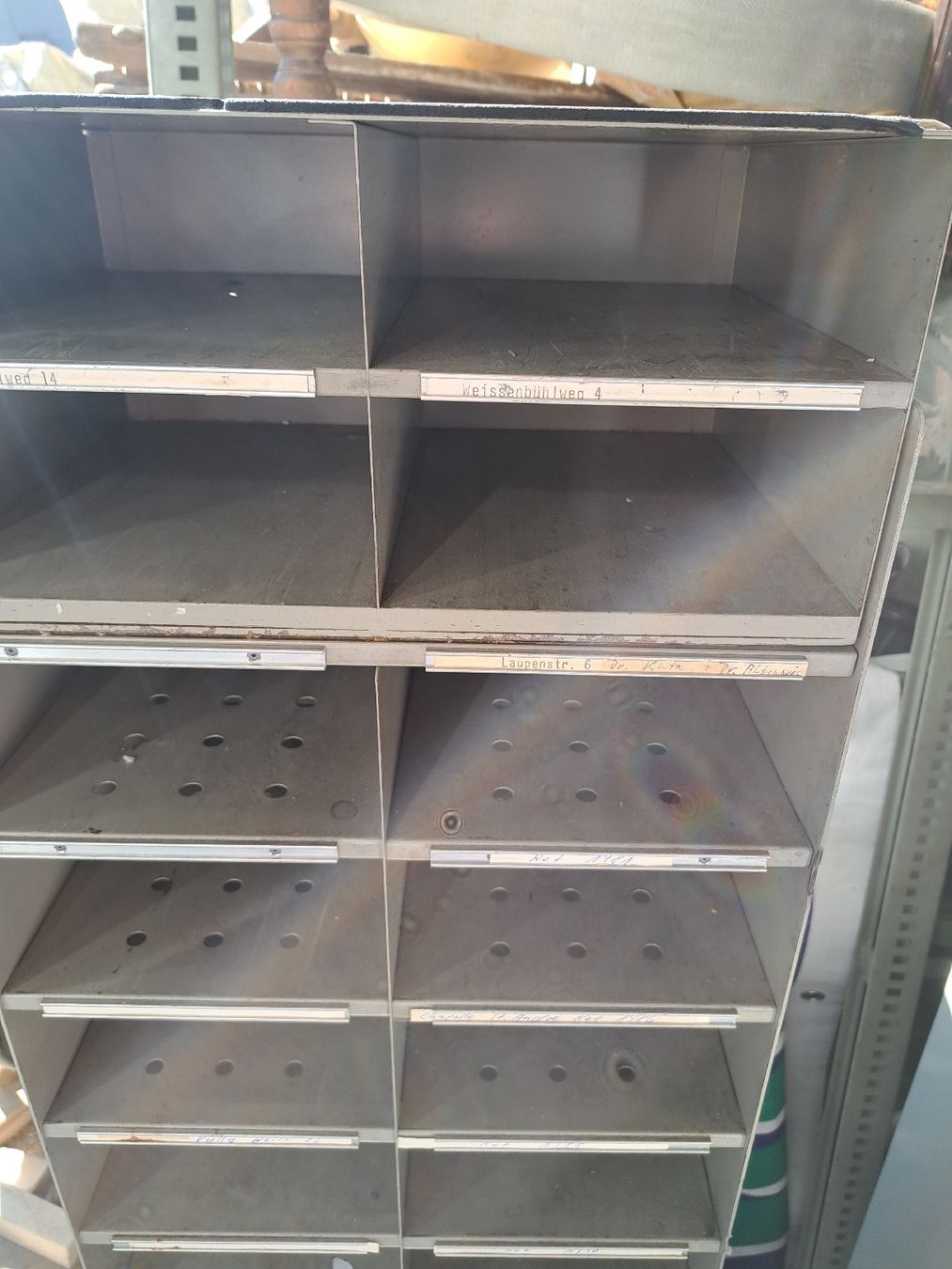 Scaffali: Metallregal Vintage PTT Postfach – Usato da Grossdietwil venduto da hufi10 3