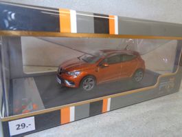PremiumX 1:43 Renault Clio RS