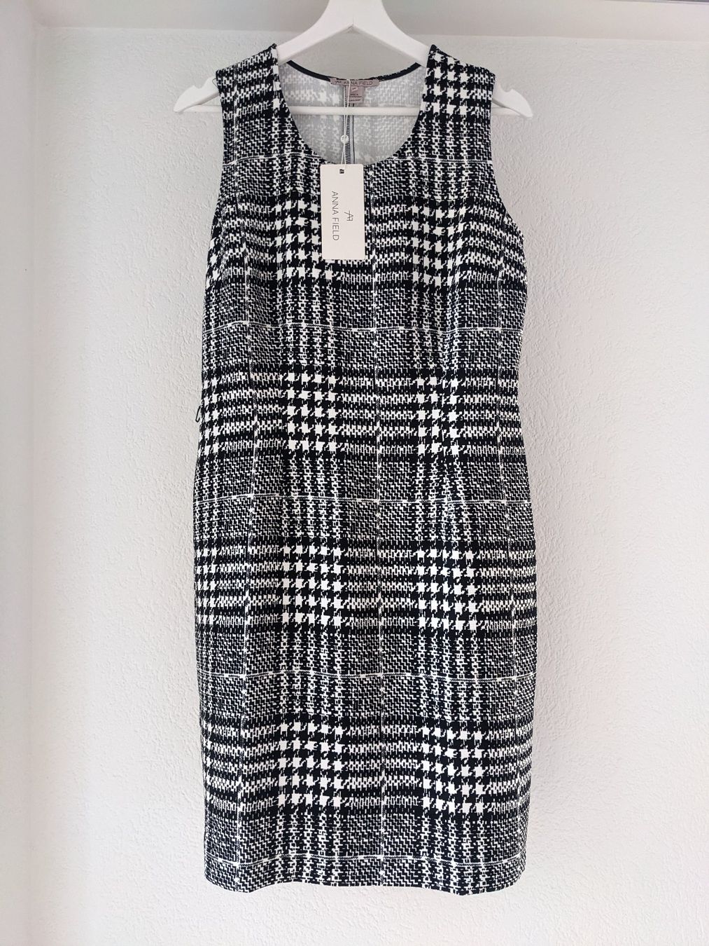 Anna Field Robes: Anna Field Kleid Gr. 38 - neu mit Etikett – Neuf avec emballage d'origine à Lengnau AG par Nathi88
