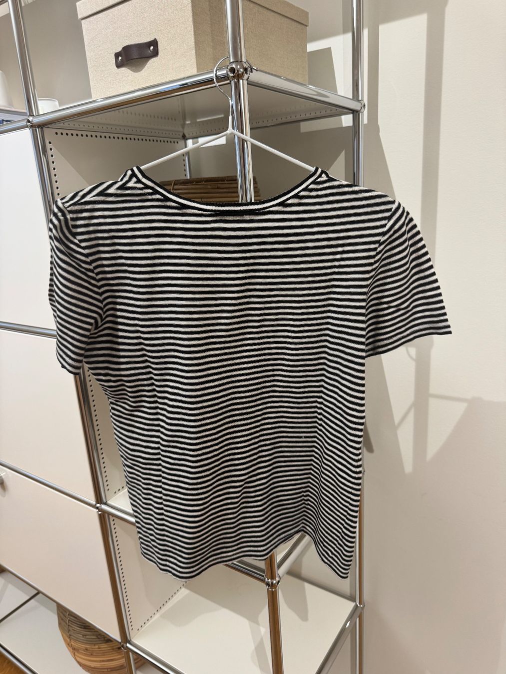 Saint Laurent T-shirt: SAINT LAURENT SHIRT – Nuovo (secondo la descrizione) da Schwyz venduto da bofb 2