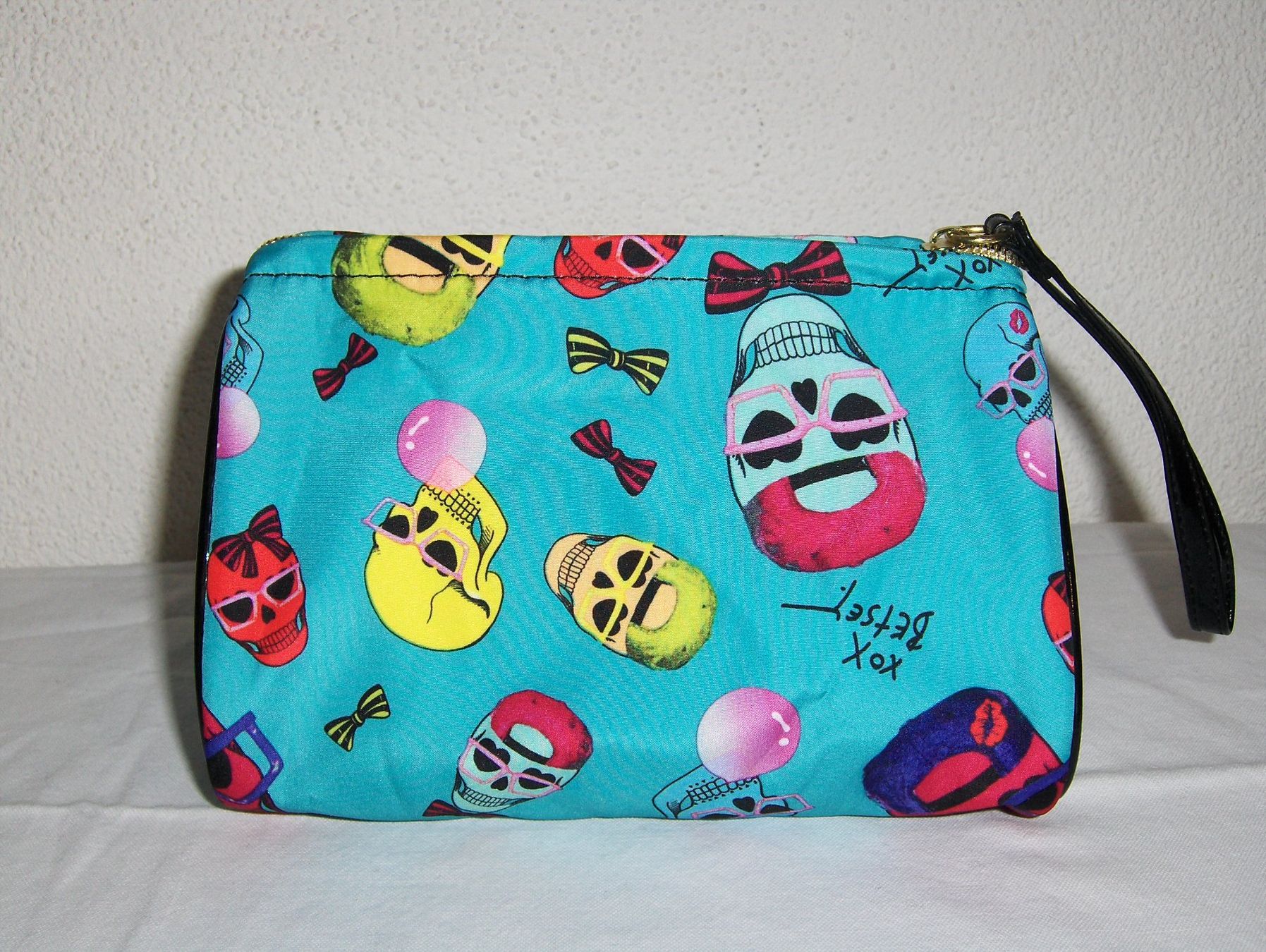 Kosmetikkoffer: Necessaire von Betsey Johnson – Gebraucht aus Dübendorf von alracfo 2