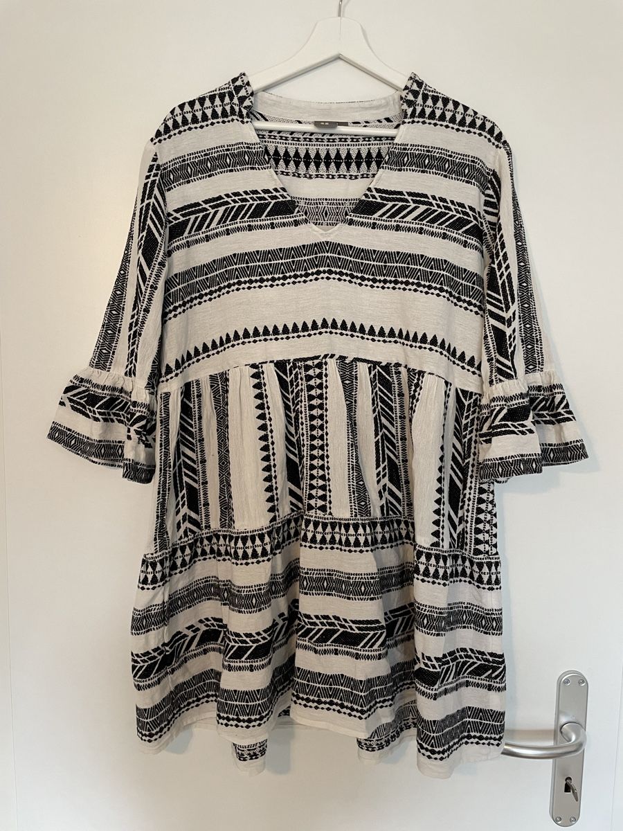 Kleider: Boho Chic Summer Dress, Black and White, Size M – Neu (gemäss Beschreibung) aus Roche VD von closetcleanse
